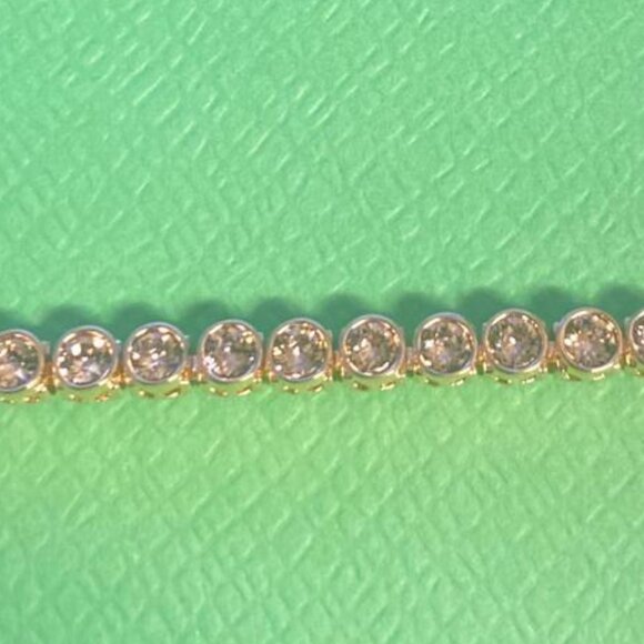 SWAROVSKI Tennis Bracelet In Pink and Rose-Gold - Picture 2 of 5